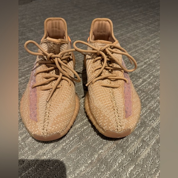 Adidas Yeezy boost 350 clay. Size 8. Like new. - Picture 4 of 7